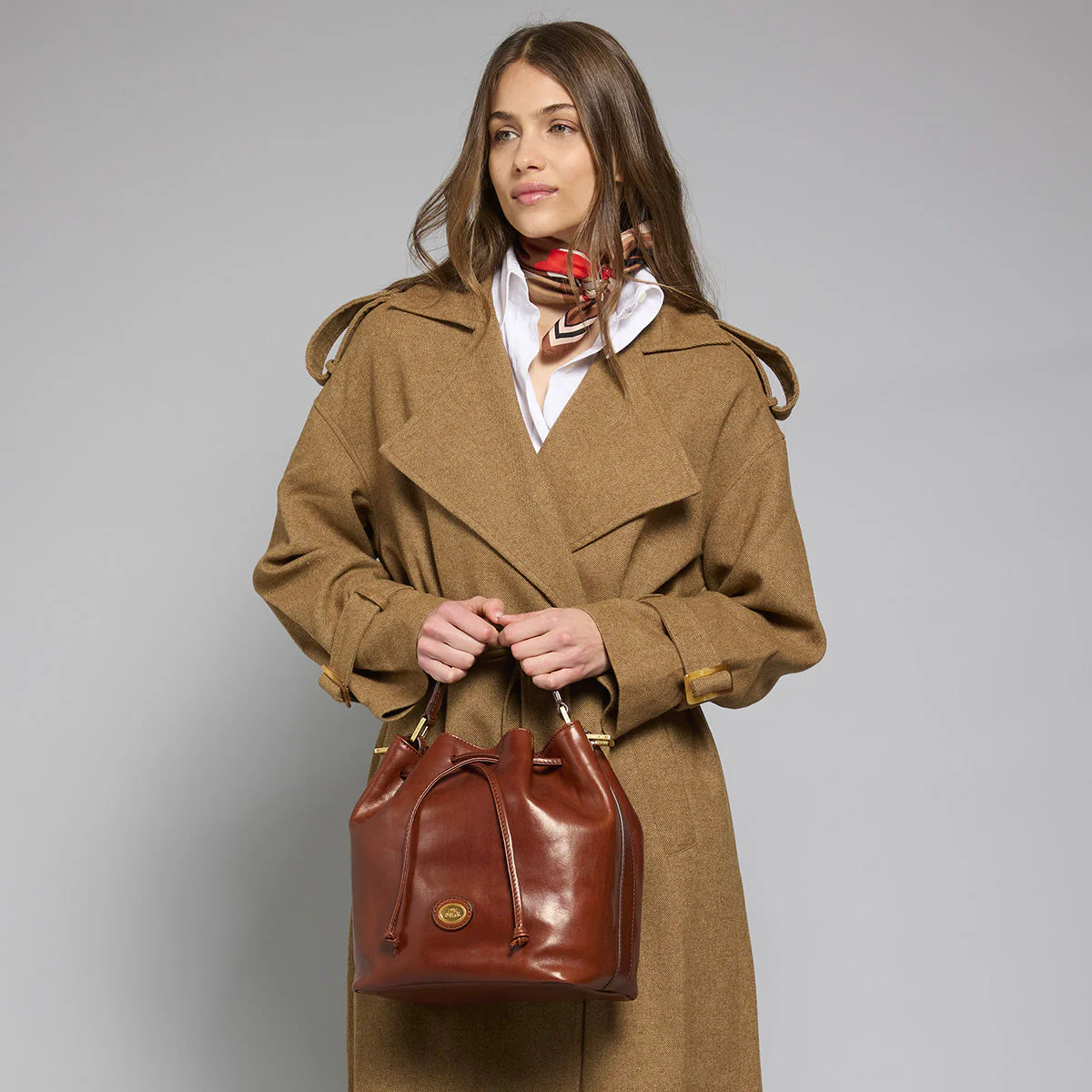 Borsa secchiello pelle con tracolla  - Image 6