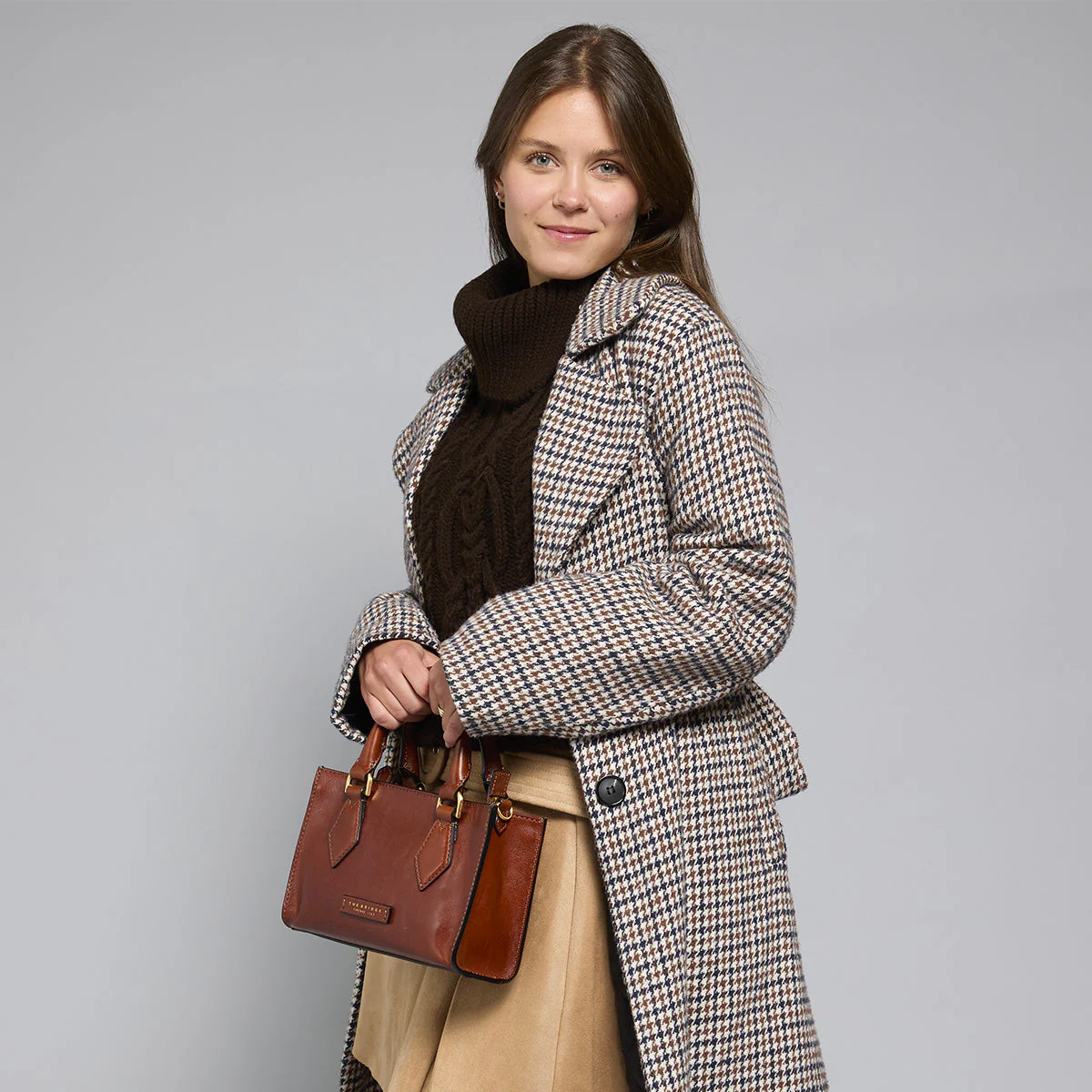 Borsa a mano in pelle con tracolla removibile - Image 6
