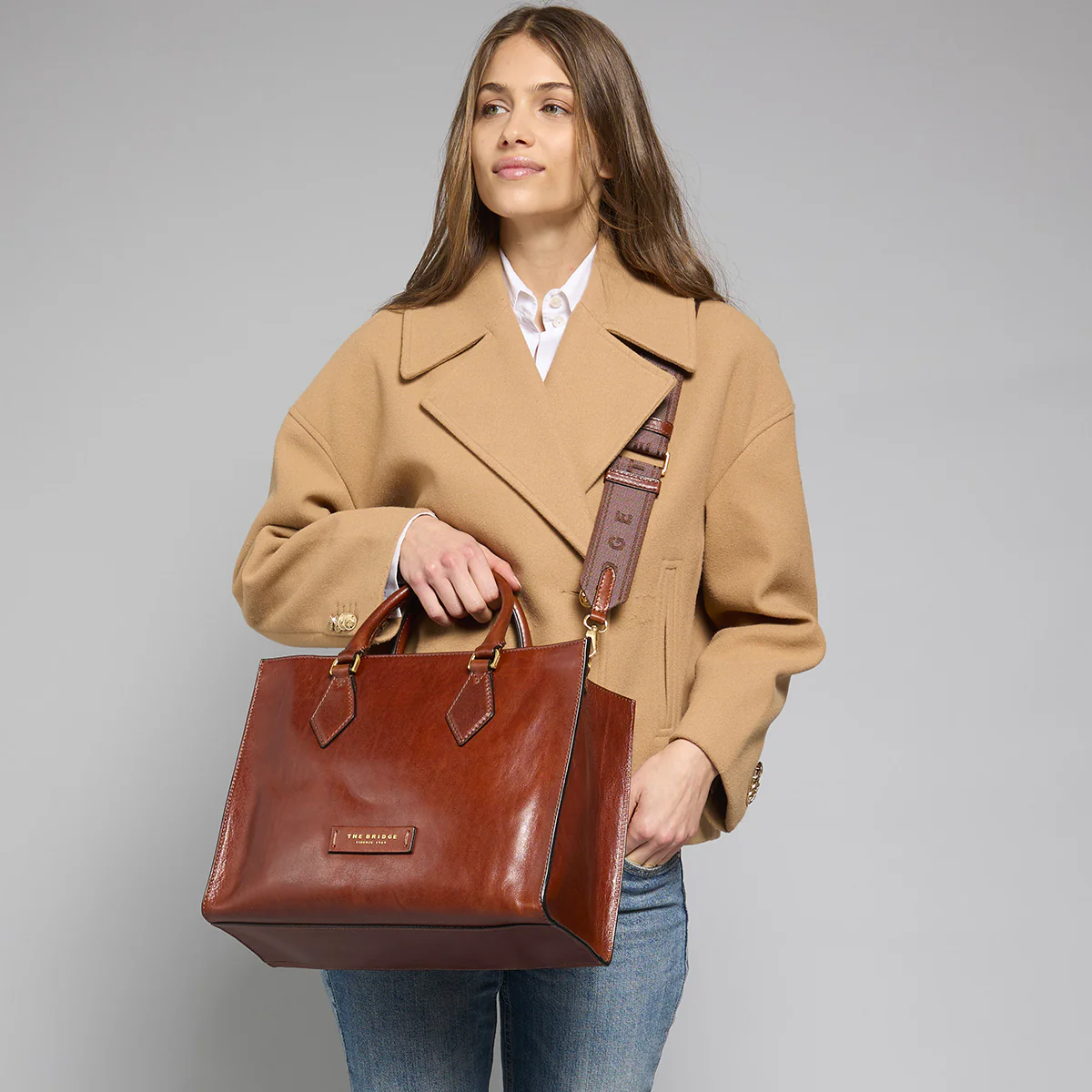 Borsa a mano in pelle con tracolla removibile - Image 7