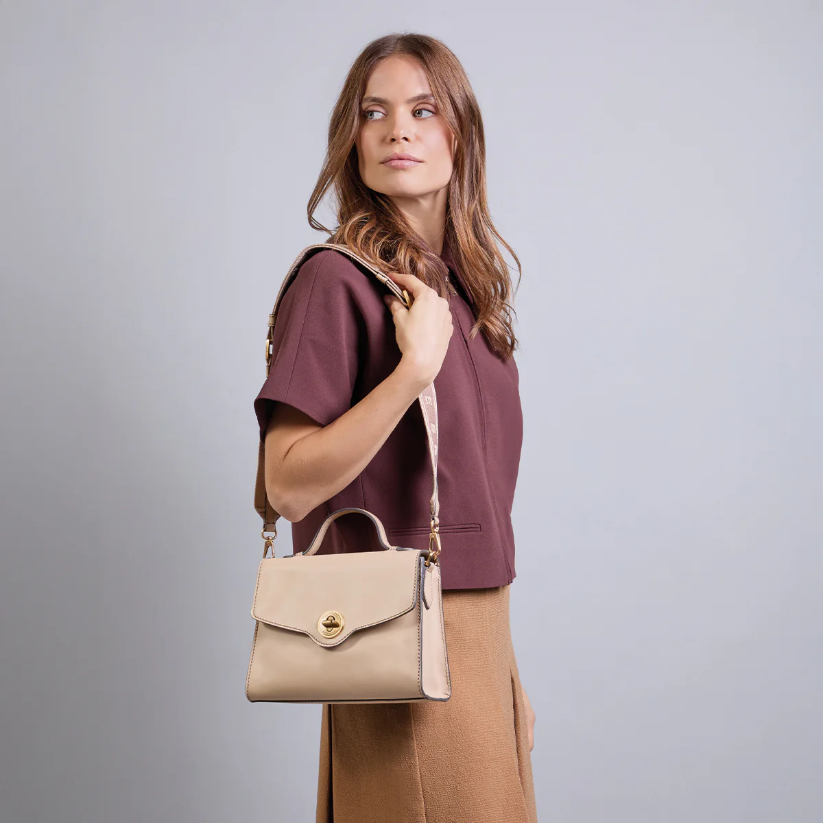 Borsa in pelle donna con tracolla removibile - Image 7