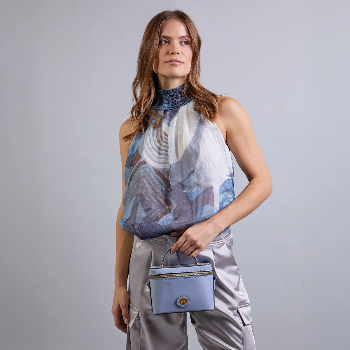Bauletto in pelle con tracolla removibile - Image 7